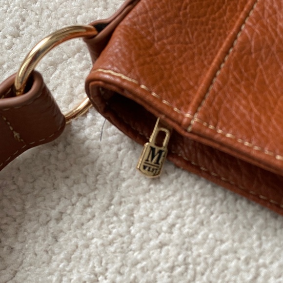 Montana West Tan Vegan Leather Shoulder Bag - Picture 9 of 9